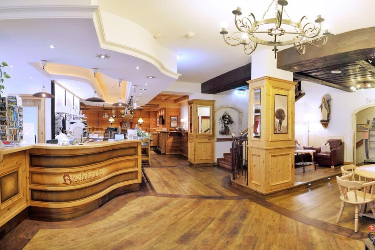 Hotel Bischofsmuetze ฟิลซ์โมส ภายนอก รูปภาพ
